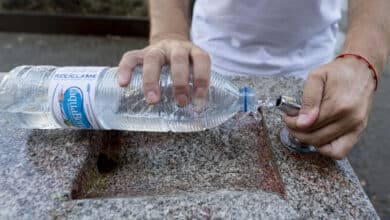 La aparición de algas en el Canal de Isabel II cambia el sabor del agua en Madrid y deja una persona hospitalizada