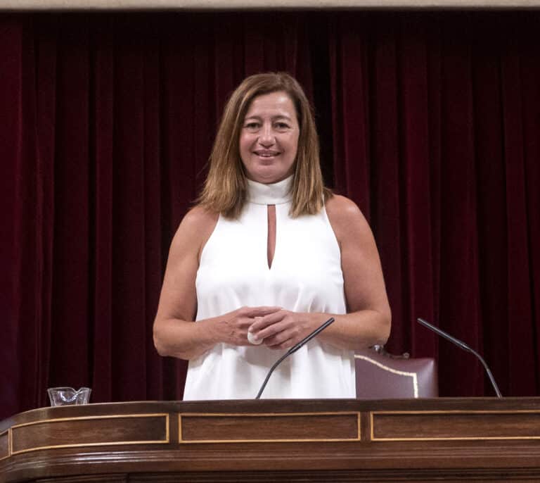Francina Armengol: "El uso de las lenguas cooficiales en el Congreso hará que España sea más fuerte"