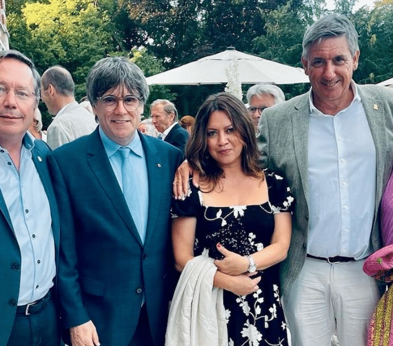 Puigdemont se manifiesta tras el acuerdo con el PSOE: "La investidura está exactamente donde estaba"