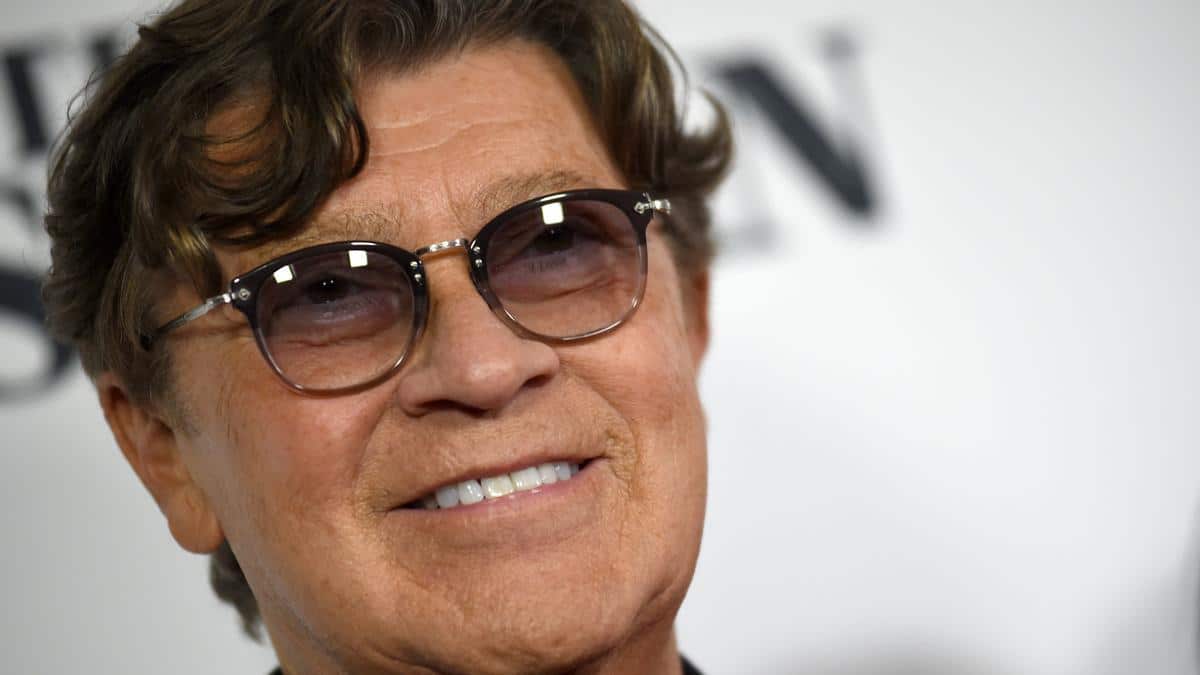 Robbie Robertson en la premier de 'El Irlandés'