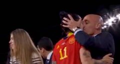 Denuncian a Rubiales ante el CSD por el beso en la boca a Jenni Hermoso tras la final del Mundial