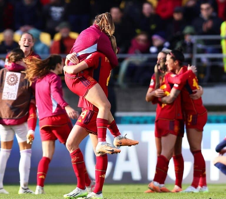 La selección femenina hace historia y se mete en 'semis' del Mundial tras ganar 2-1 a Países Bajos