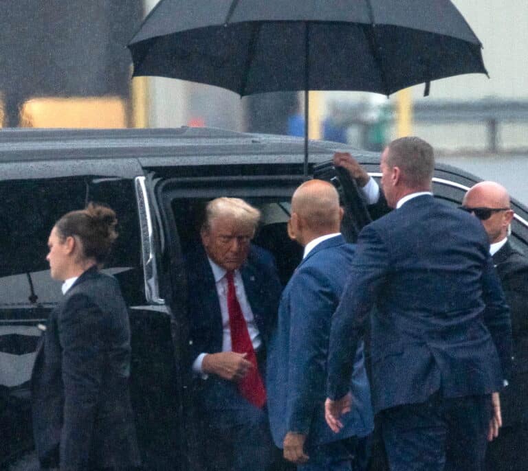 Trump se declara "no culpable" de los cargos de conspiración para revertir el resultado electoral de 2020