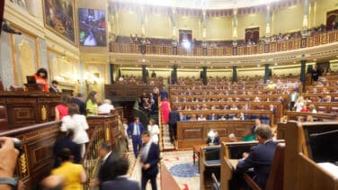 La Mesa del Congreso fija el 25 de agosto como último día para inscribir grupos parlamentarios, con Junts y ERC en el aire