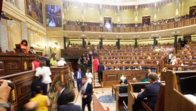 La Mesa del Congreso fija el 25 de agosto como último día para inscribir grupos parlamentarios, con Junts y ERC en el aire