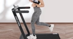 Práctica y compacta: así es esta cinta de correr top ventas en Amazon ¡y que ahora tiene 180 euros de descuento!