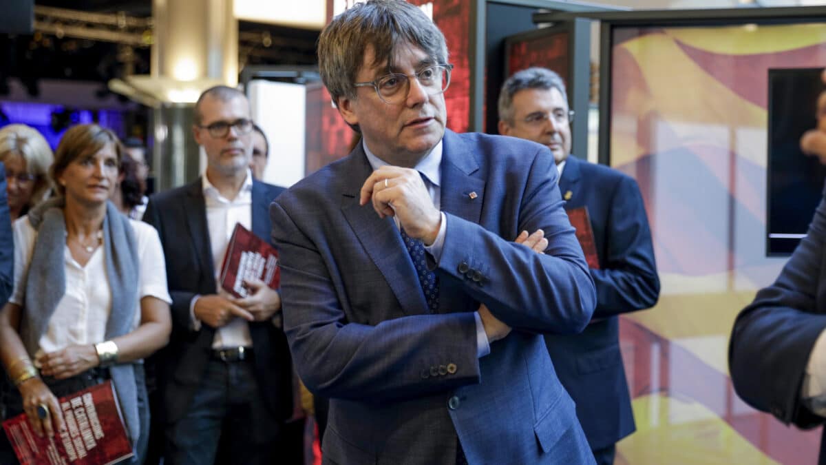 El expresidente de la Generalitat Carles Puigdemont, este martes en la inauguración de la muestra "Contribución de Cataluña al progreso social y político de la UE" en Bruselas