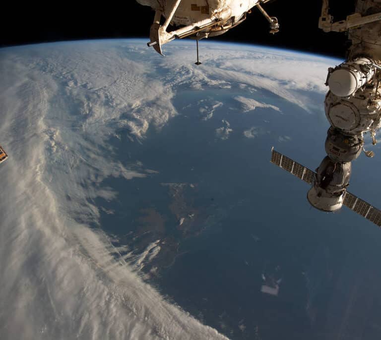 La NASA investigará el fenómeno OVNI, pero reitera que no hay evidencia de que sea extrarrestre