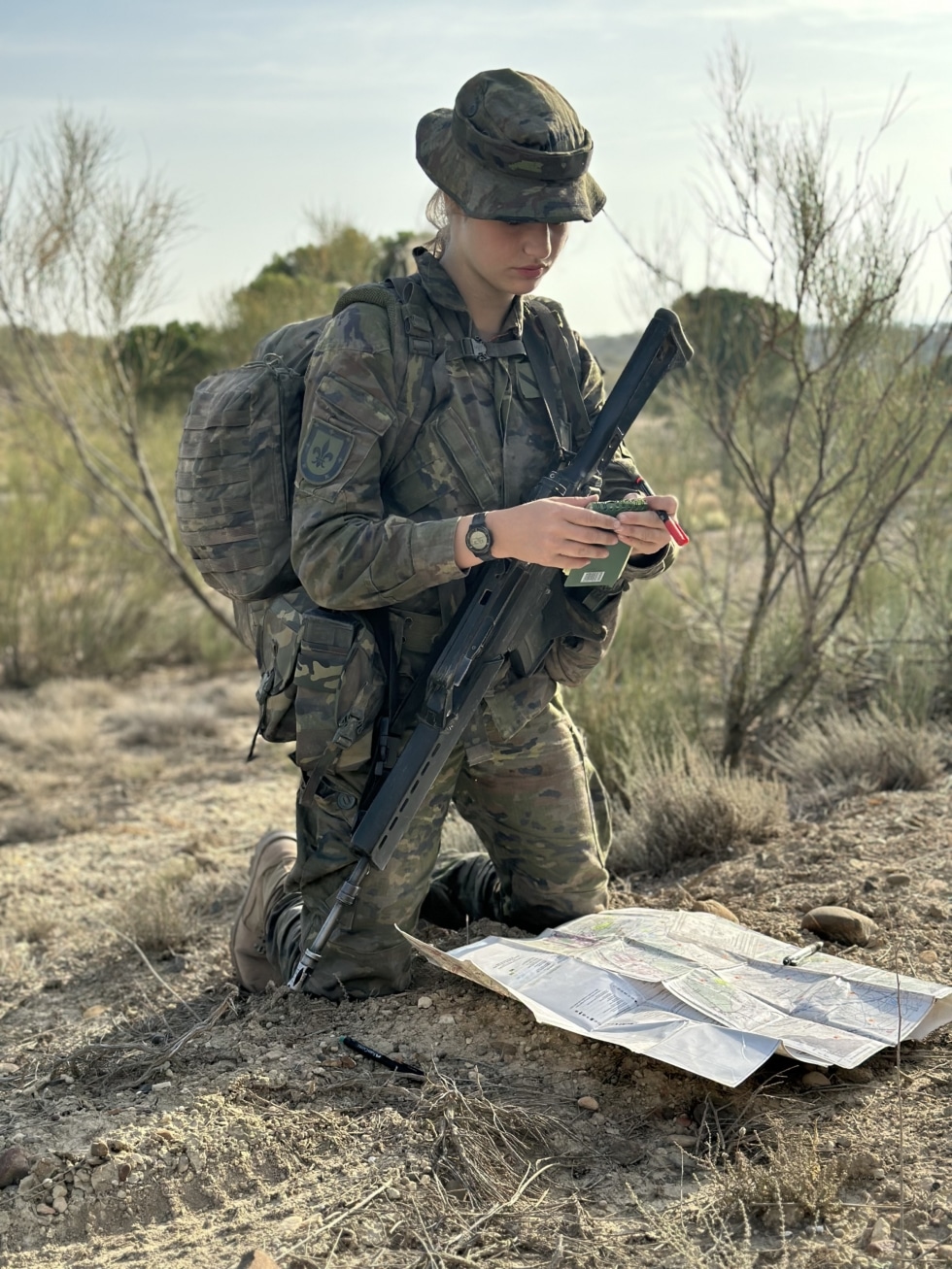 La princesa Leonor en su instrucción militar en Zaragoza