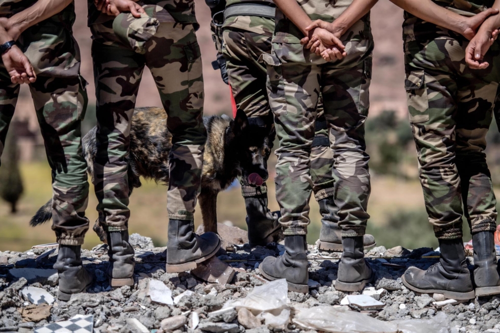 Soldados marroquíes en las tareas de rescate de Talat Yaqoub.