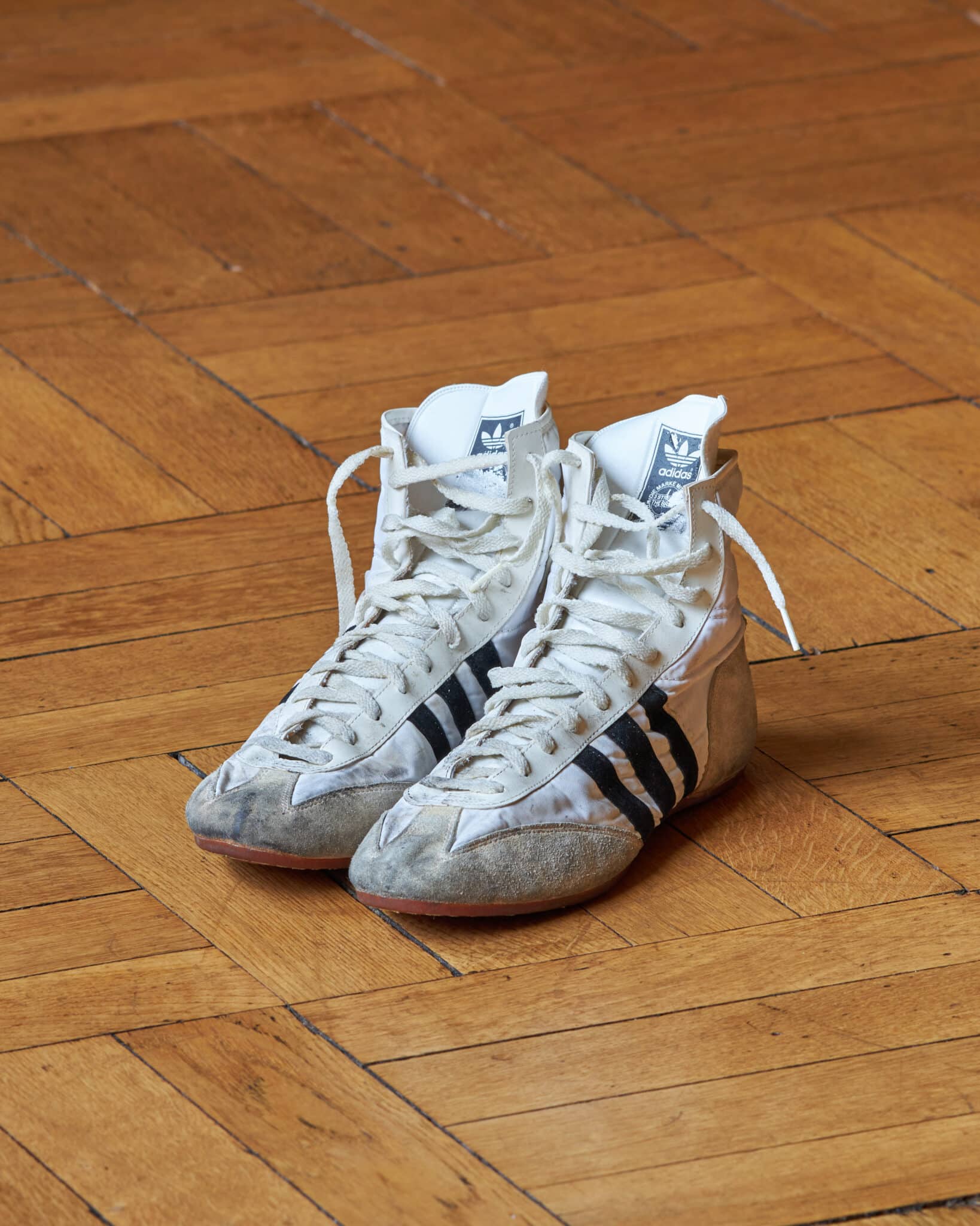 freddie mercury white adidas