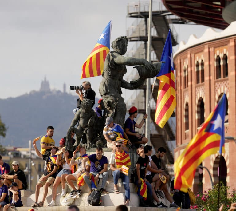 La Diada más reivindicativa saca a poco más de 100.000 personas a la calle