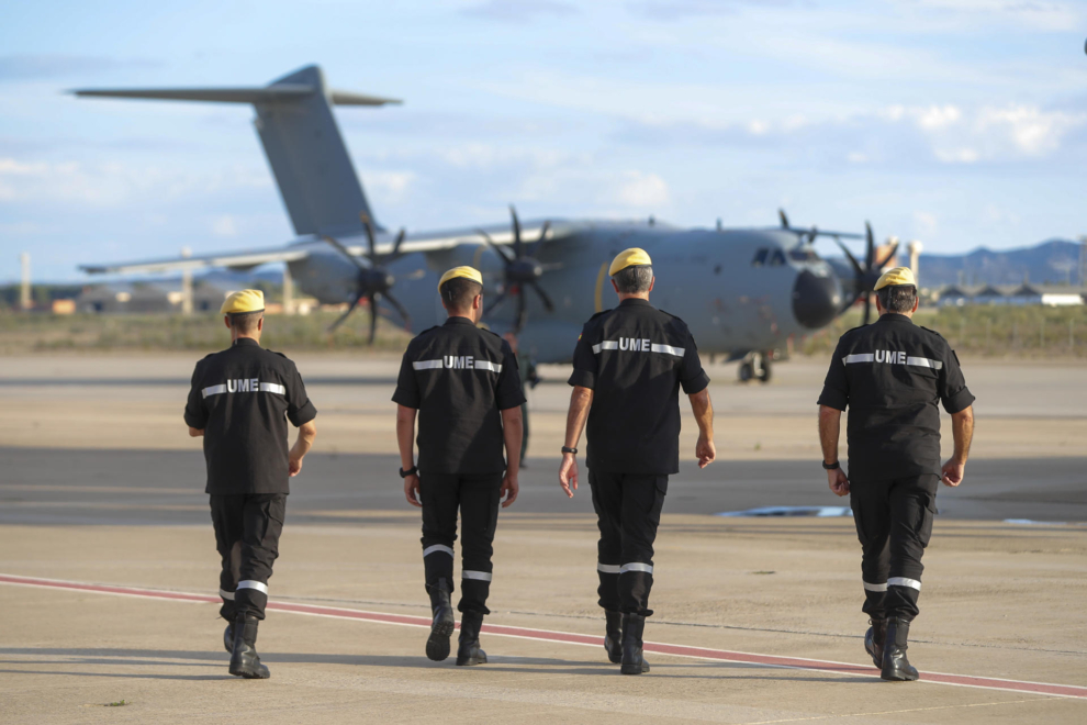 Miembros de los contingentes de efectivos de la Unidad Militar de Emergencias (UME) enviados a Marruecos con motivo del terremoto regresan a Zaragoza. 