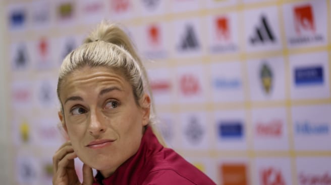 Alexia Putellas: «Nunca hemos pedido la destitución de Montse Tomé» La delantera de la selección española de fútbol Alexia Putellas, durante la rueda de prensa este jueves antes del entrenamiento en el estadio Gamla Ullevi de Gotemburgo.-