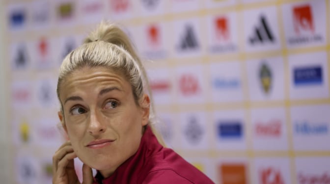 Alexia Putellas: «Nunca hemos pedido la destitución de Montse Tomé»