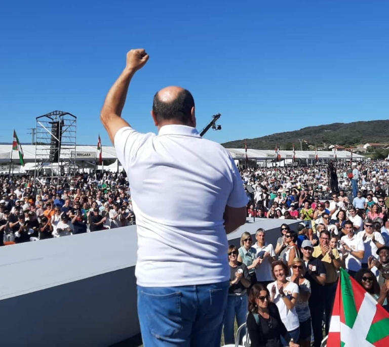 Ortuzar a Sánchez: "Sólo quien cumple la palabra dada puede pedir después apoyos"