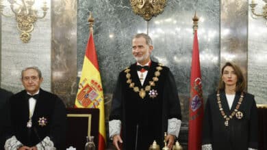 El presidente del Supremo habla de desolación en el Poder Judicial y recuerda la separación de poderes