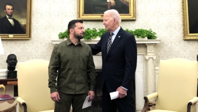 Biden anuncia ante Zelenski el envío de más sistemas antimisiles Hawk y tanques Abrams