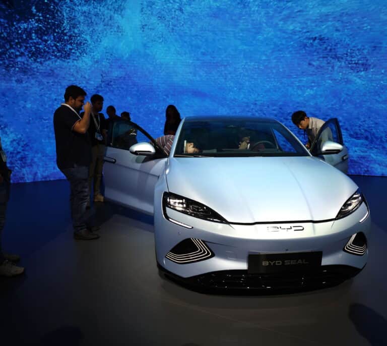 La guerra del coche eléctrico: China acusa de proteccionismo a la UE