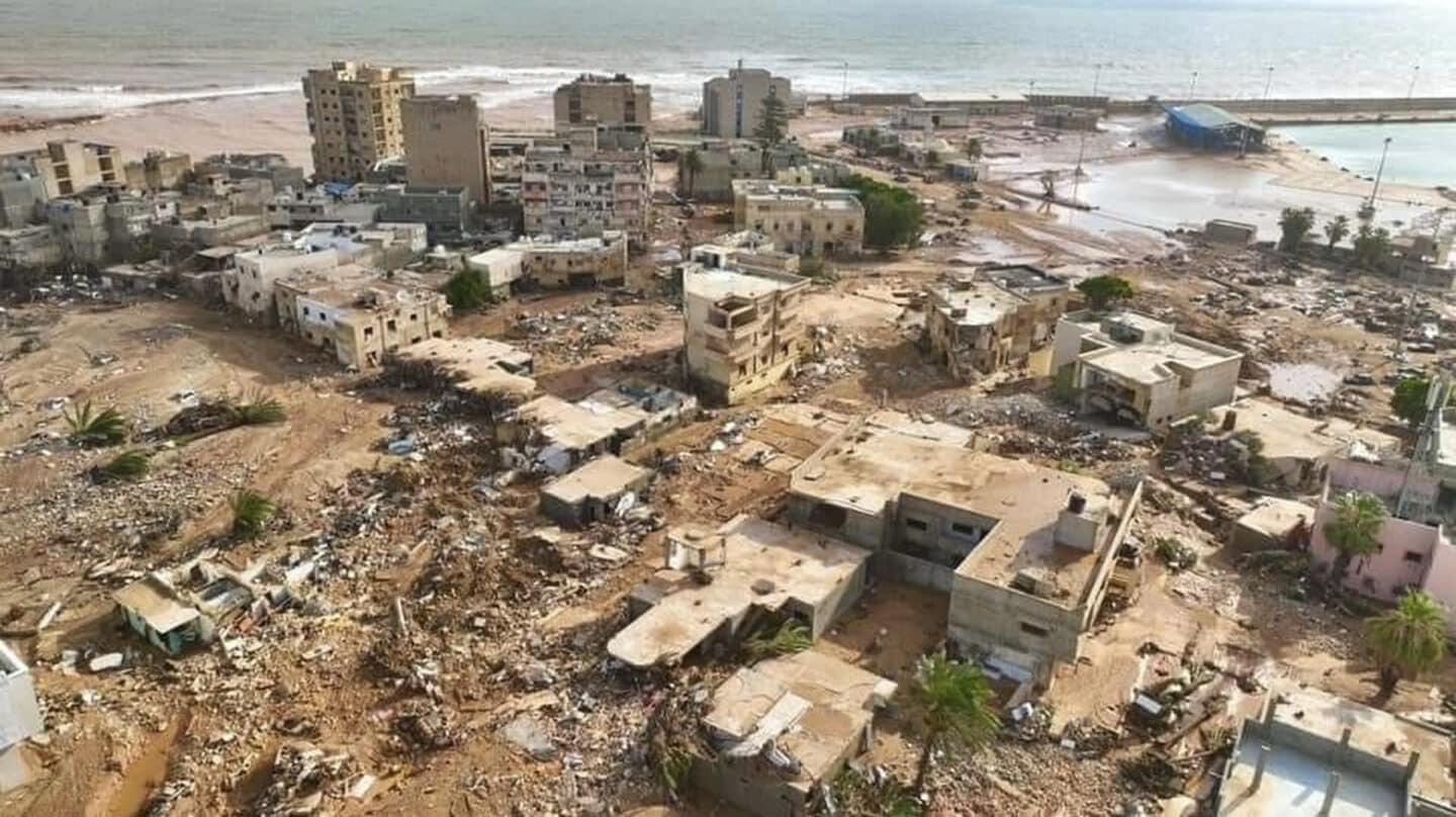 Vista de la ciudad de Derna (Libia) tras el paso del ciclón Daniel.