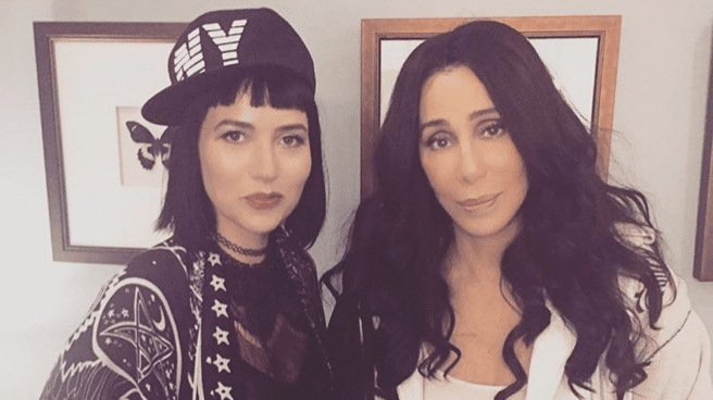 Cher y Marieangela King en una imagen de 2016 Cher y Marieangela King en una imagen de 2016