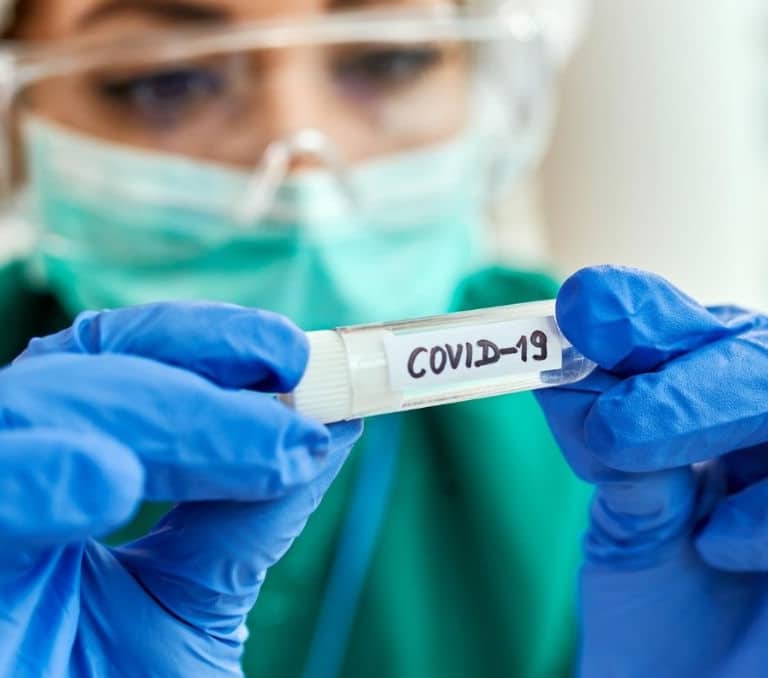 Se triplican en España los casos de Covid-19