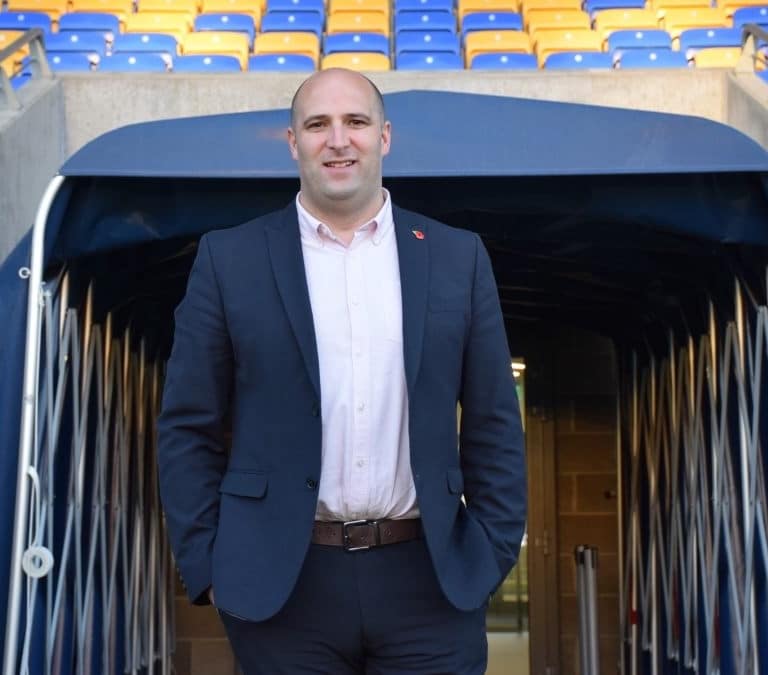 Machismo en el fútbol inglés: Dimite por llamar «maldita puta» a una empleada