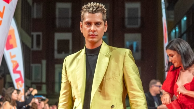 Eduardo Casanova, en la alfombra naranja del FesTVal Eduardo Casanova, en la alfombra naranja del FesTVal