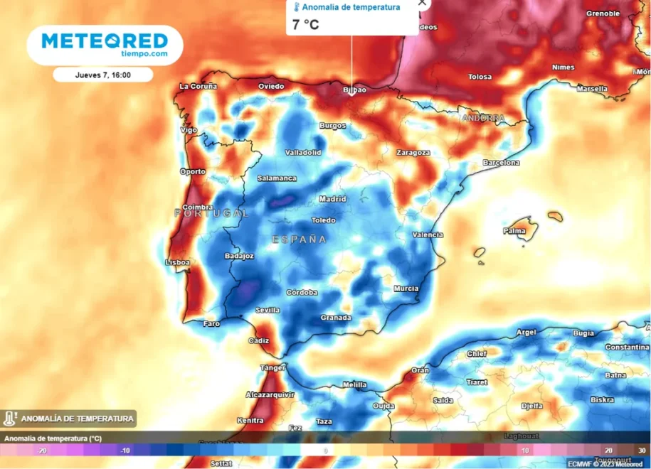 La evolución de las temperturas tras el paso del ex huracán Franklin por España, que dejará lluvias y tormentas durante el fin de semana