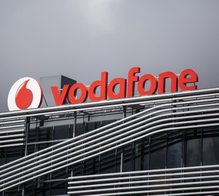 Zegona presenta una oferta para comprar Vodafone España