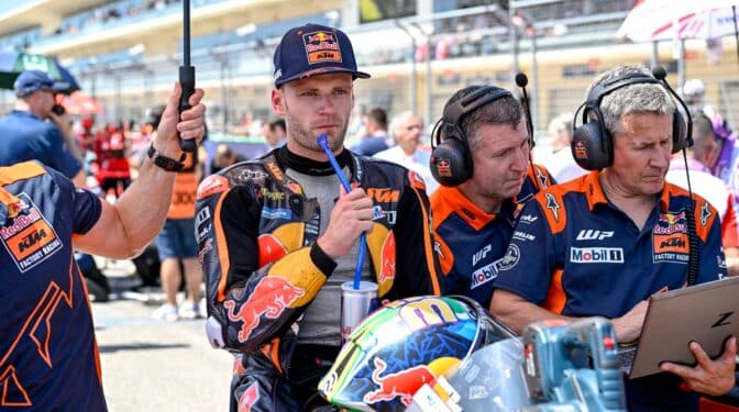 Brad Binder cuenta cómo atropelló a Bagnaia