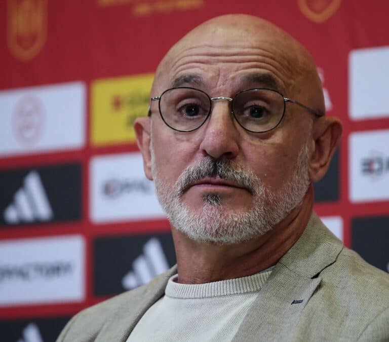 Luis de la Fuente: «No tengo que dimitir, tengo que pedir perdón»