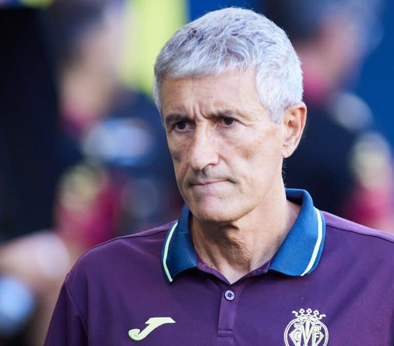 El Villarreal destituye a Quique Setién