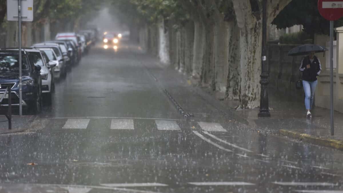 La DANA seguirá este domingo con abundantes lluvias y tormentas