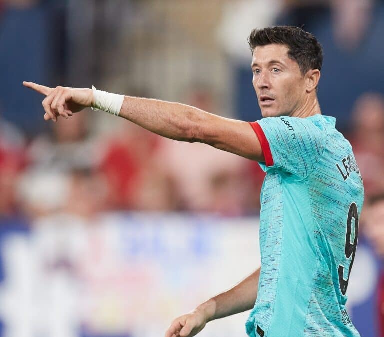 Un penalti da la victoria al Barcelona ante Osasuna en el debut de Joao Félix