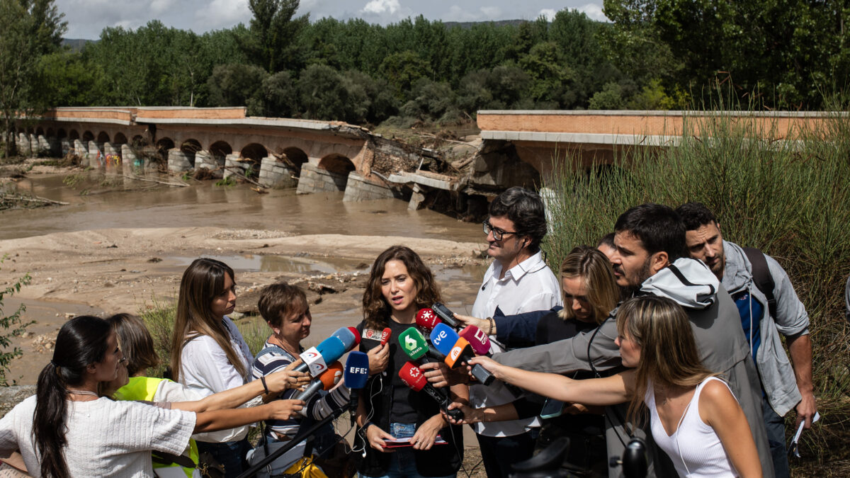 Almeida critica el "fallo" de la Aemet mientras Ayuso pide la declaración de "zona catastrófica"