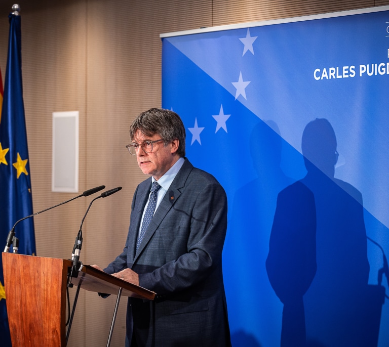 Puigdemont llama a la movilización este domingo "para defender aquella victoria" del 1-O