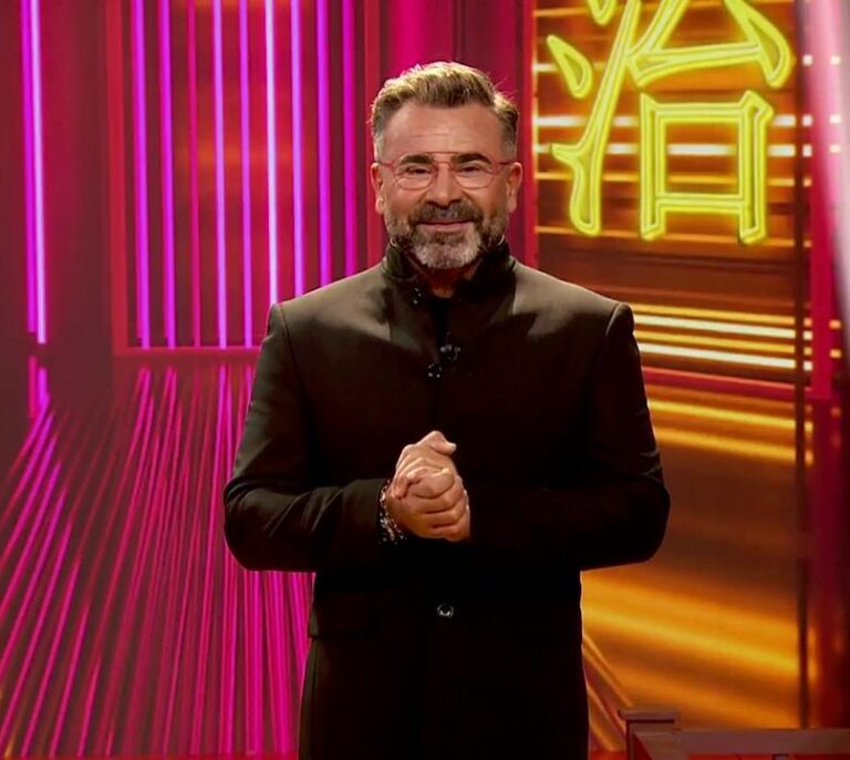 Prisas, imprevistos y la reconciliación de Jorge Javier con la televisión: así se vivió el estreno de 'Cuentos chinos' desde dentro