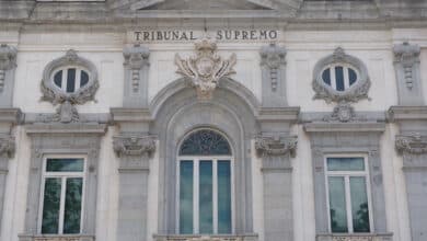 Un padre lleva su caso al Supremo: paga 19.000 euros al mes por sus tres hijas tras divorciarse