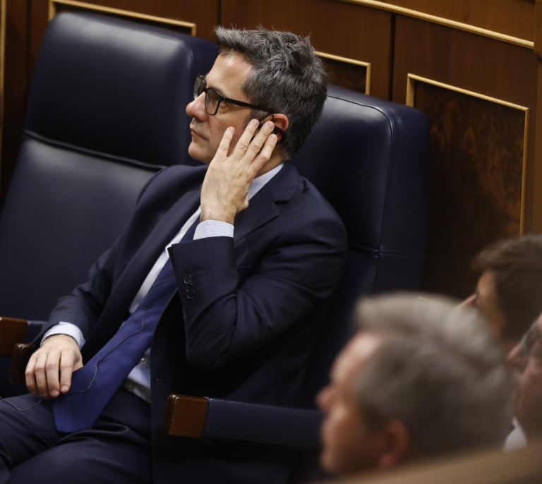 El espíritu del pinganillo