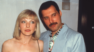 "Demasiado con lo que lidiar": el pesado y millonario legado personal de Freddie Mercury que Mary Austin saca a subasta