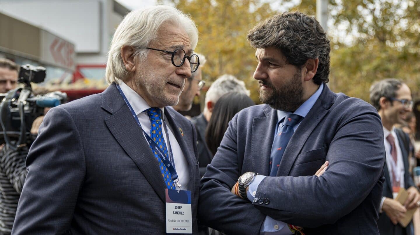 El presidente de Foment del Treball, Josep Sánchez Llibre, y el presidente de la Región de Murcia, Fernando López Miras.