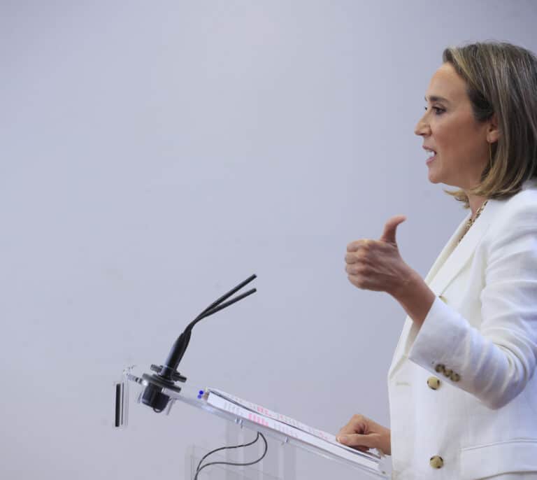 El PP pide no implementar las lenguas cooficiales hasta que se aprueben en el Congreso