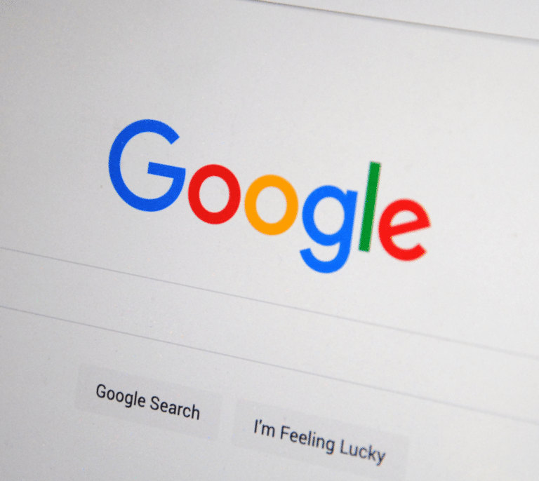 De un garaje al gigante tecnológico: la historia de Google que cumple 25 años 