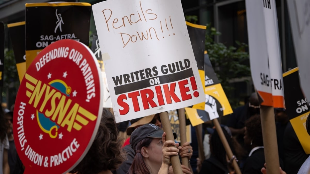 El sindicato de guionistas ha llegado a un principio de acuerdo tras 146 días de huelga.