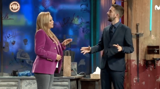 IA de doblaje en tiempo real que revoluciona las redes Belén Esteban y David Broncano en una entrevista de La Resistencia traducida al inglés por la IA gracias a la IA de doblaje en tiempo real
