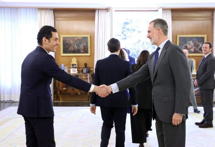 El fiscal Jorge Andújar en una recepción con el rey Felipe VI