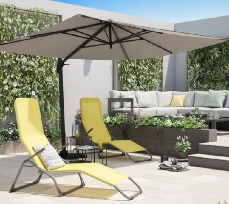 Las 10 mejores sombrillas de terraza relación calidad-precio del 2024