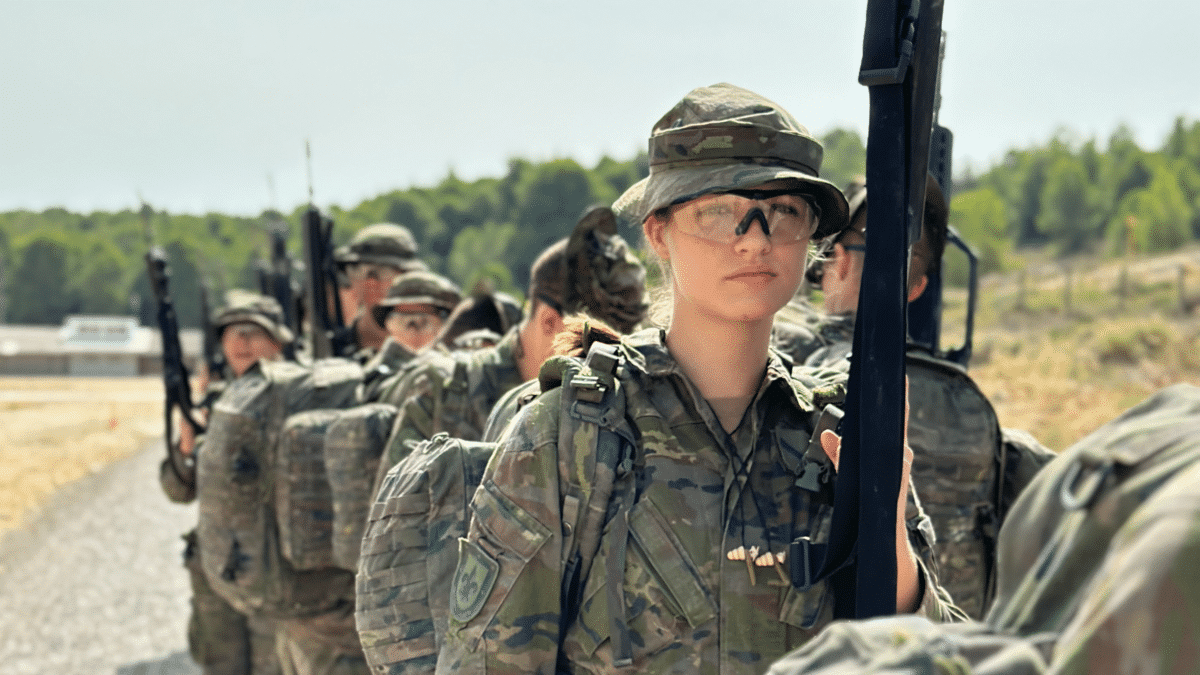 La princesa Leonor en su instrucción militar en Zaragoza