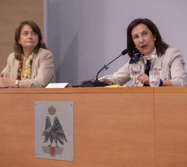 El Gobierno aprueba un mega contrato de 324 millones para aumentar la defensa de misiles antiaéreos
